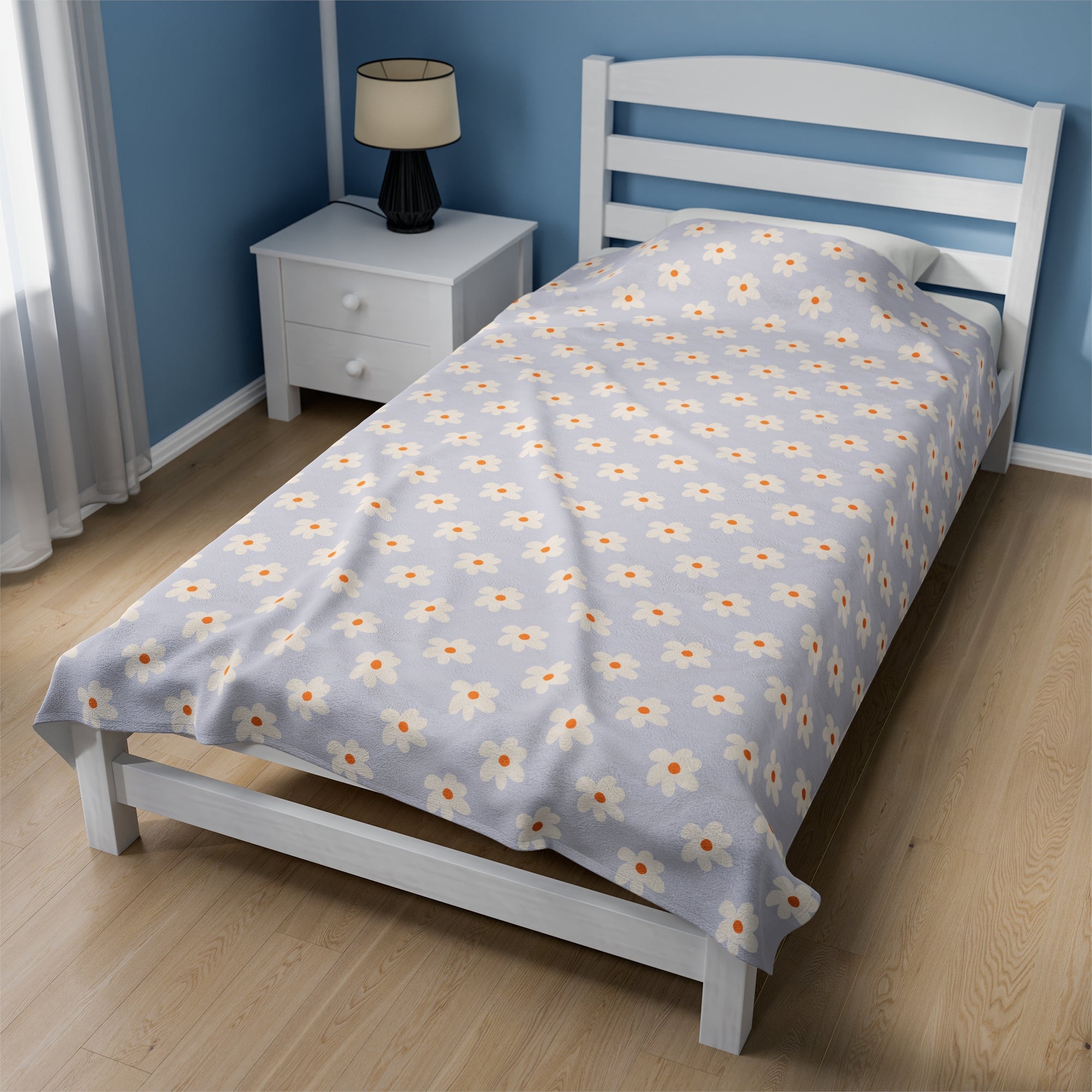 Daisies on Light Blue - Velveteen Plush Blanket